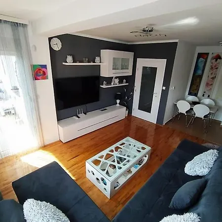 Nlprestige Istocno Sarajevo Appartement *